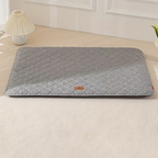 High-quality egg-shaped sponge-filled pet mat suitable for all seasons, cats and dogs.