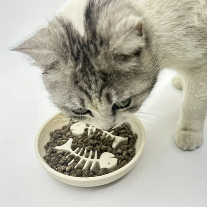 Cat food and water bowls; slow-feeding cat bowls - anti-choking, slow-chewing design.