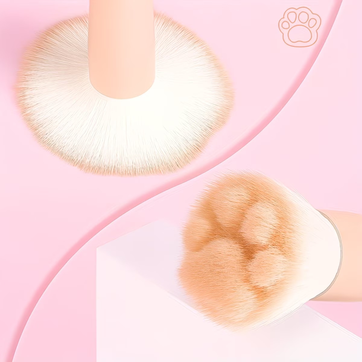 A Cat Paw Blush Brush