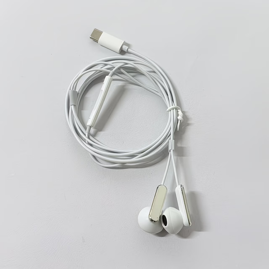 Wired earphones with high compatibility and direct connection design. Online microphone