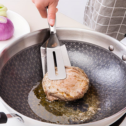 Stainless steel fish fryer and food clamp