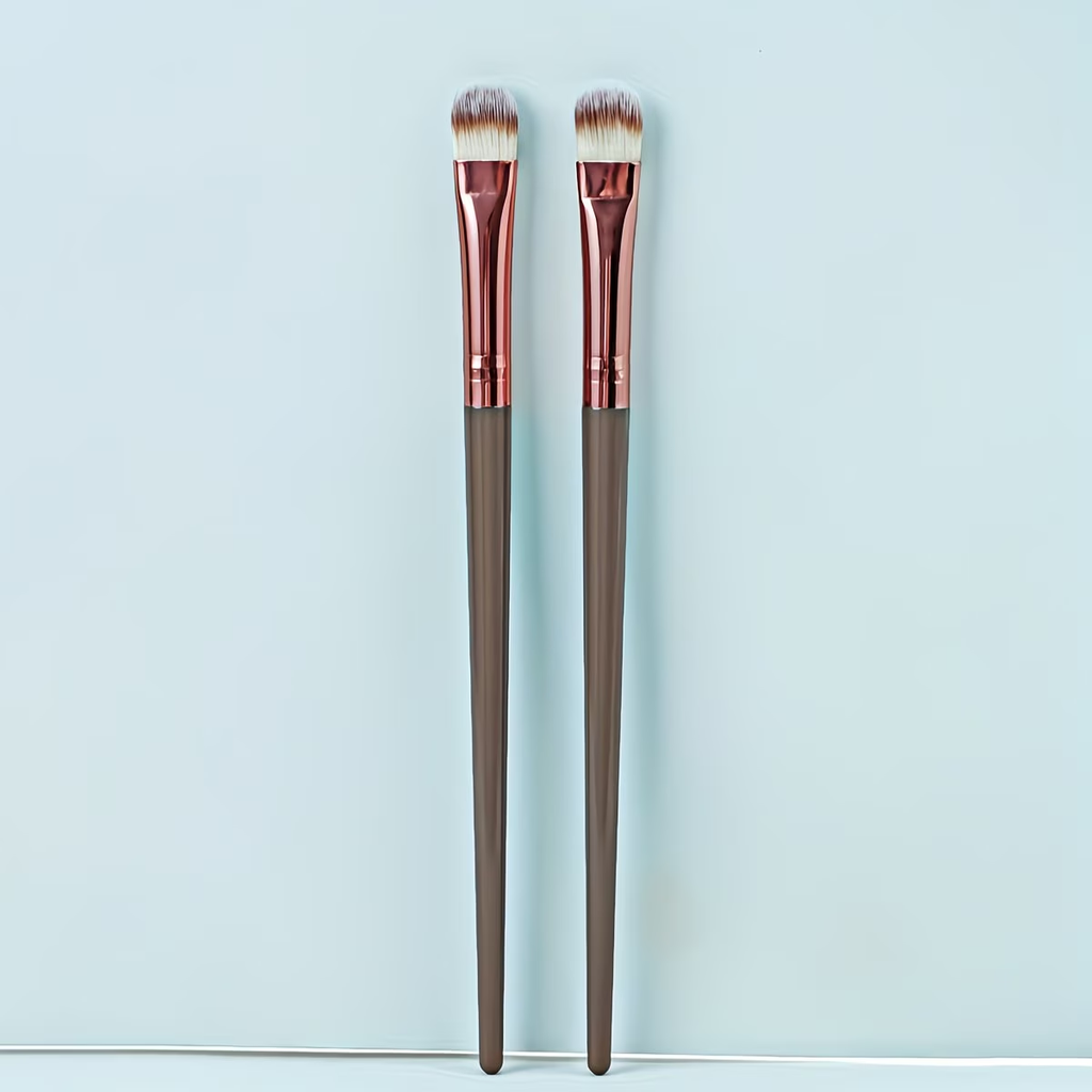 2 packs of brown makeup brushes with soft nylon bristles, suitable for all skin types