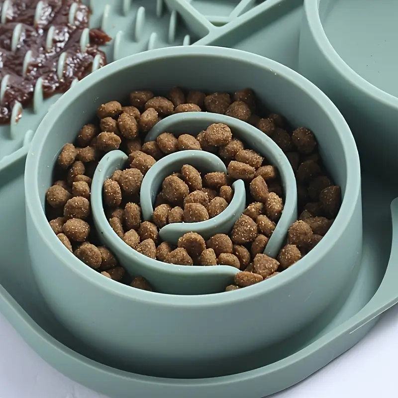 1 silicone slow-feeder for pet cats, multi-functional cat feeding mat