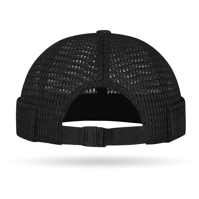 Men's Breathable Brimless Docker Hat – Lightweight Mesh Skull Cap for Summer Outdoor Wear