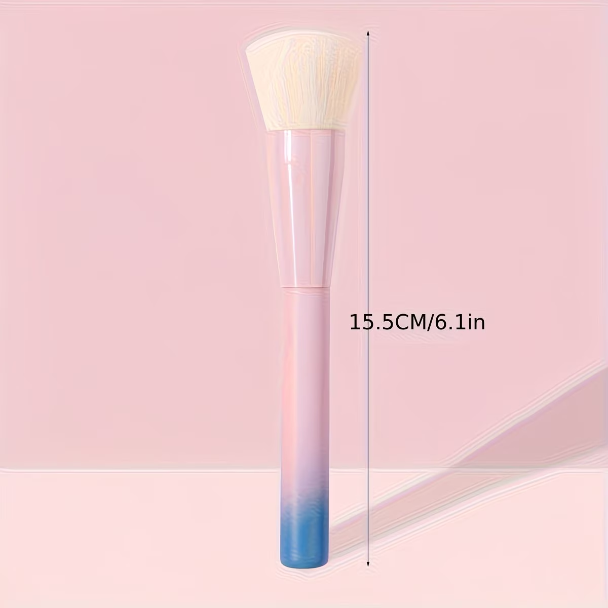 1pc Highlighter Brush With Wooden Handle Multifunctional Professional Face Blush Makeup Brush
